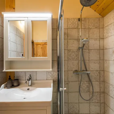 Appartement Biofarma Kaska